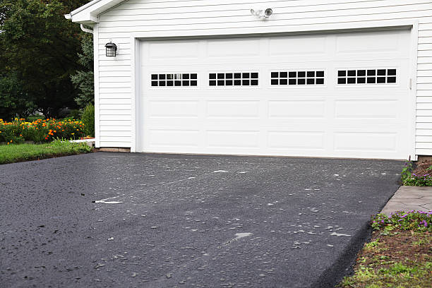 Best Yard Waste Removal  in Geneva, IN